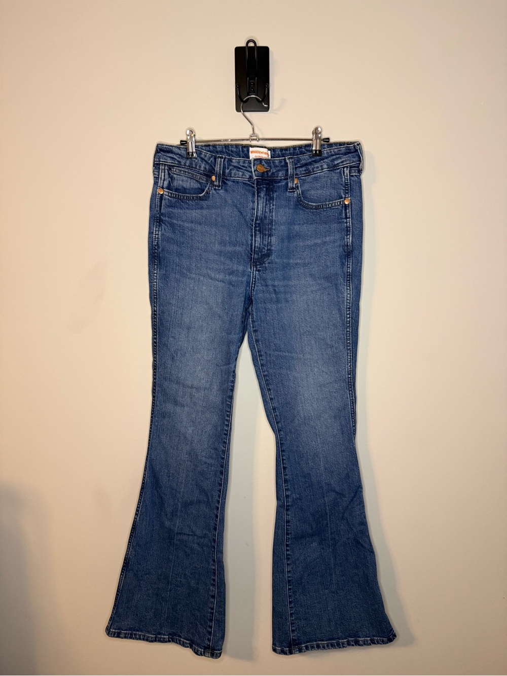 Wrangler x Whataburger Limited Edition Mid-Rise Flare Jeans 31x32 112368684